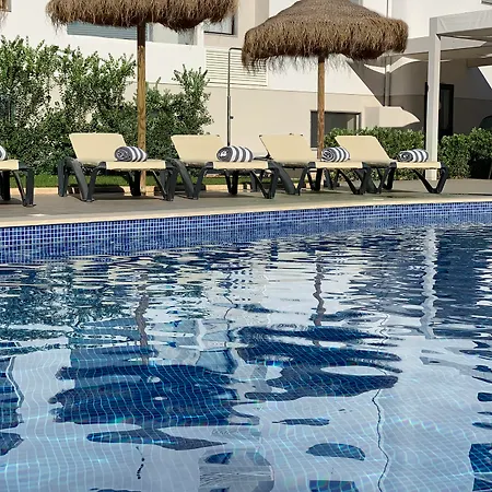 Agua Jardim Hotel 4*