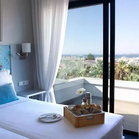 Hotel Agua Jardim 4*
