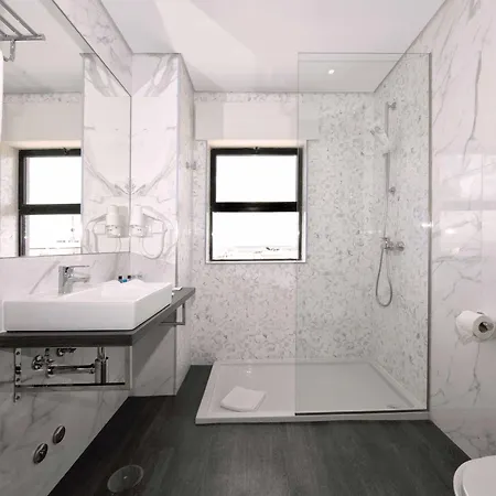 Hotel Agua Jardim 4*